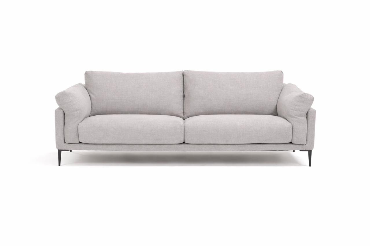 Sofa 2 plazas Milano patas de Metal color negro mate.
