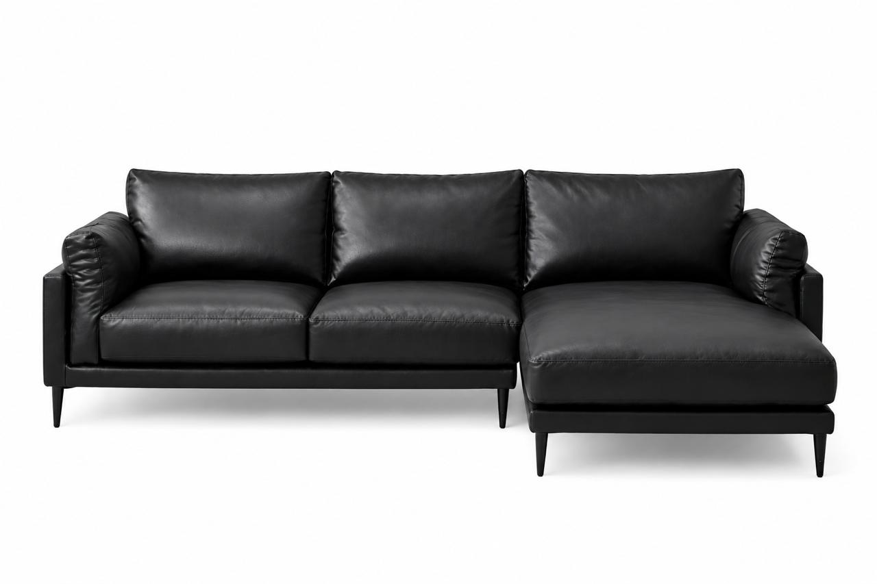 Sofá Seccional Moderno Silvana de Piel color Negro con Chaise Longue Derecho.